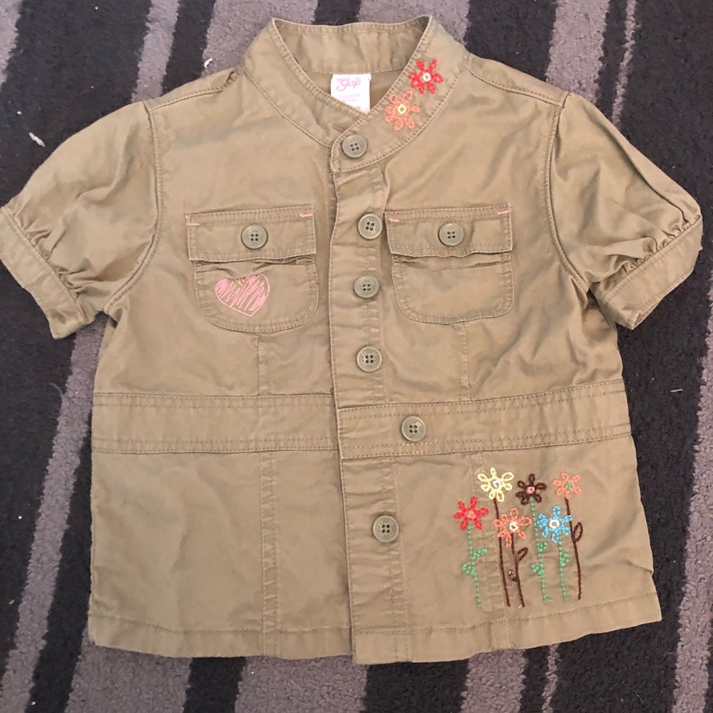 Gap kids 3 year old short sleeve button up